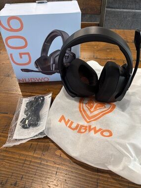 NUBWO Wireless Gaming Headset With Mic For Ps5 Ps4 PC,